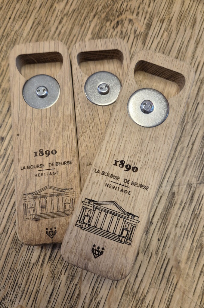 Ouvre-bouteille - Parquet Bruxelles - L'Ouvroir