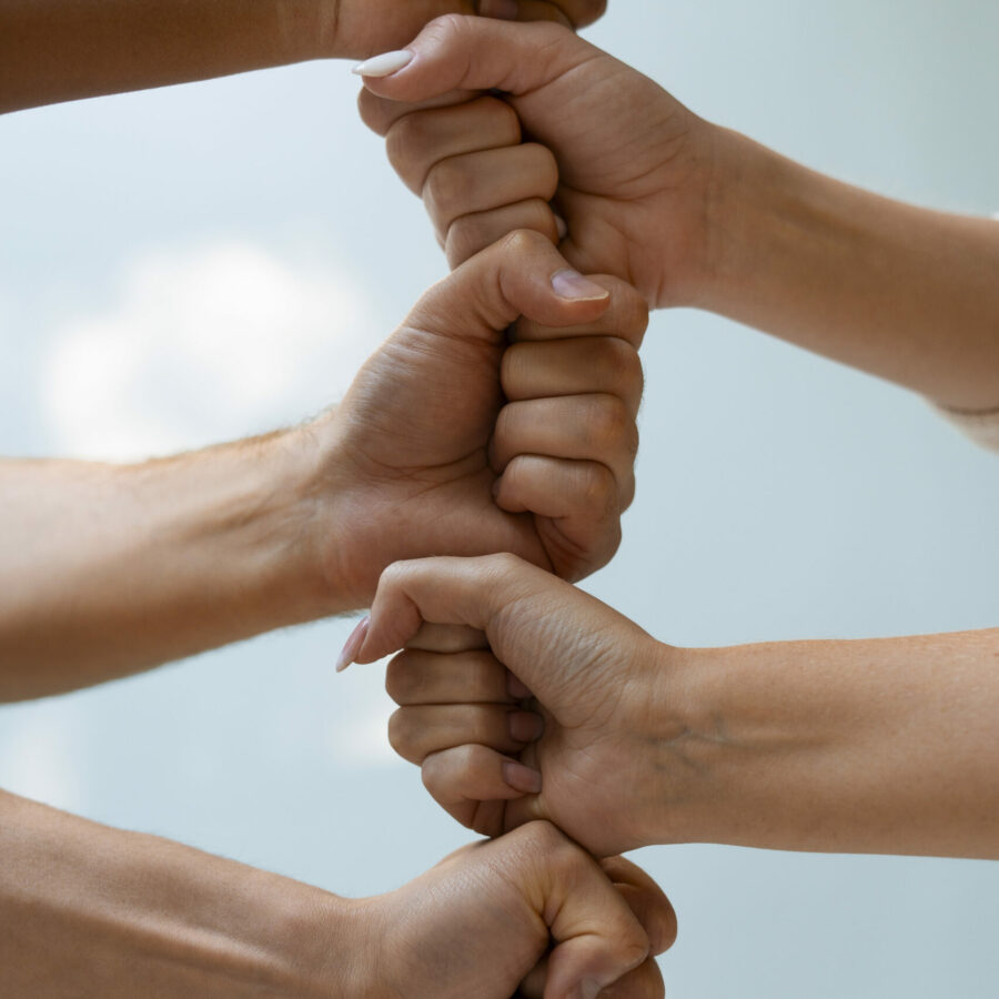 Equipe ETA travaillant sur l'amélioration continue des services