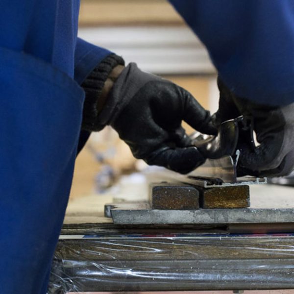 APRE Services - Handing