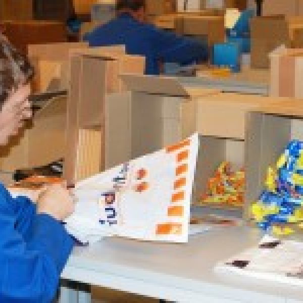 Manutention brochage renaître